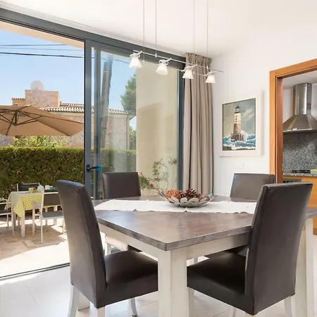 Residencial Llenaire Apartment