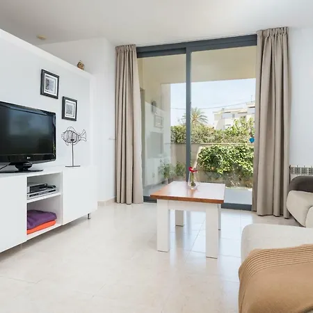 Apartment Residencial Llenaire *