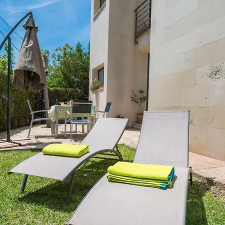 Residencial Llenaire Apartment *