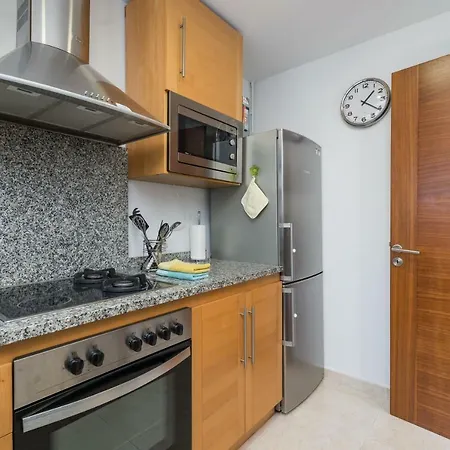 Residencial Llenaire Apartment