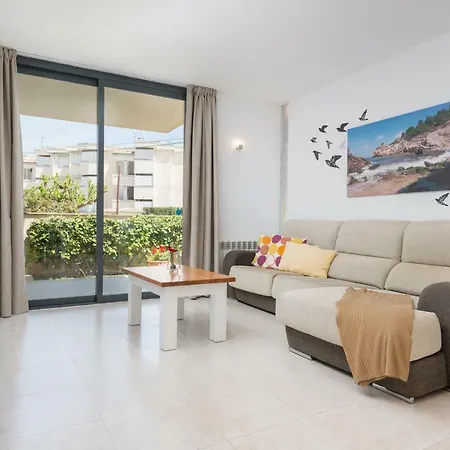 Apartament Residencial Llenaire *